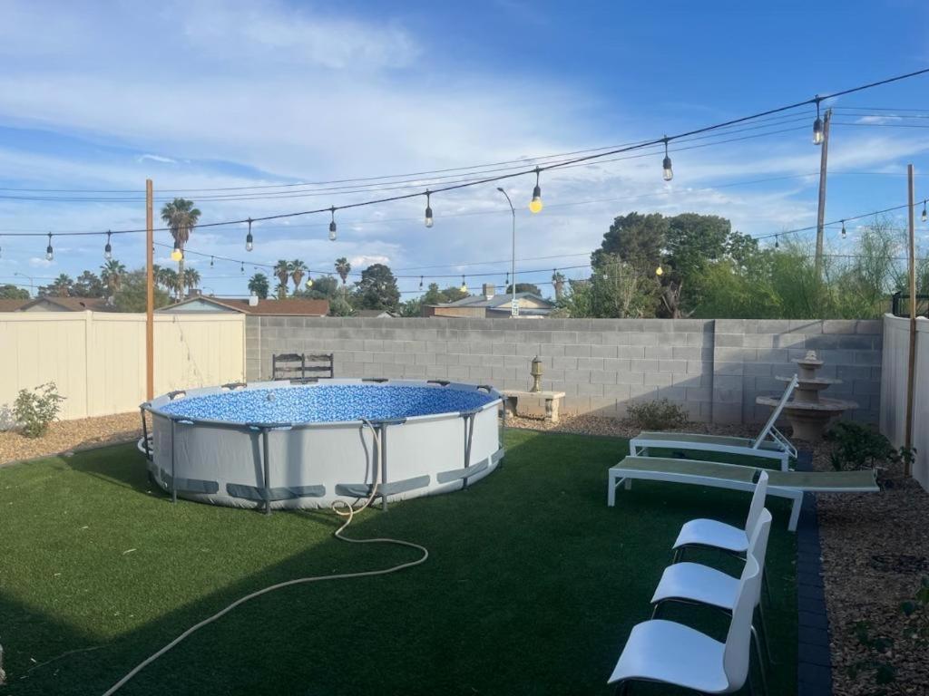Vic'S 3 Bedroom 4Beds & Pool Centrally Located! Las Vegas Kültér fotó